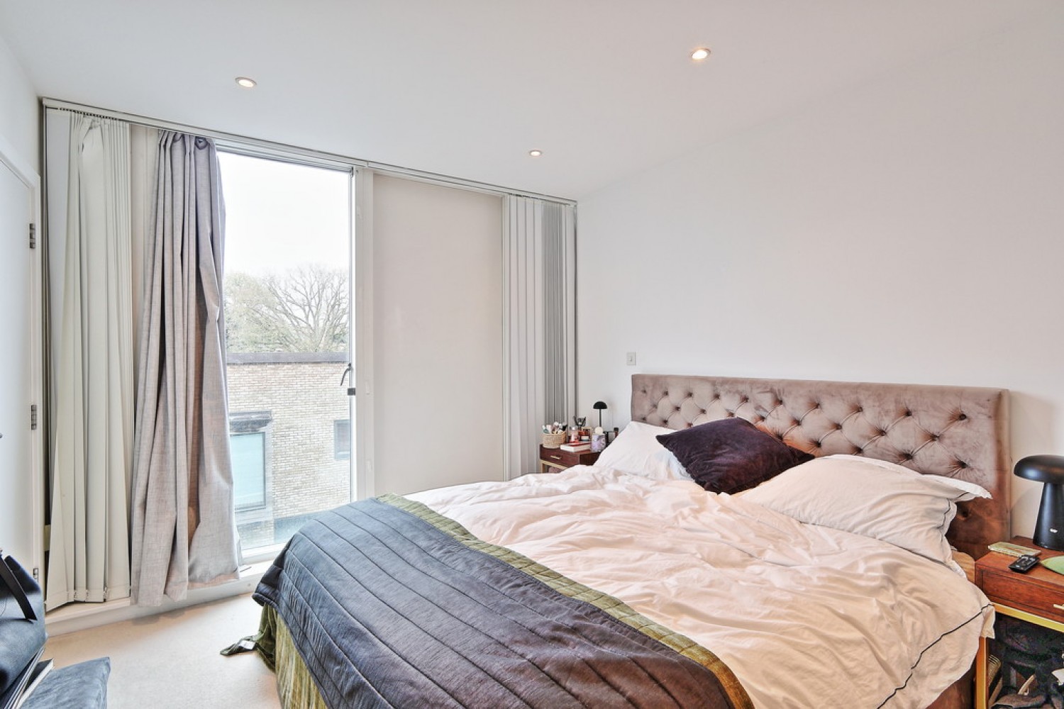 2 bedroom Flat in Copper Building, Kingfisher Way