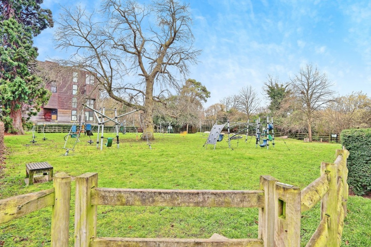 Copper Building, Kingfisher Way