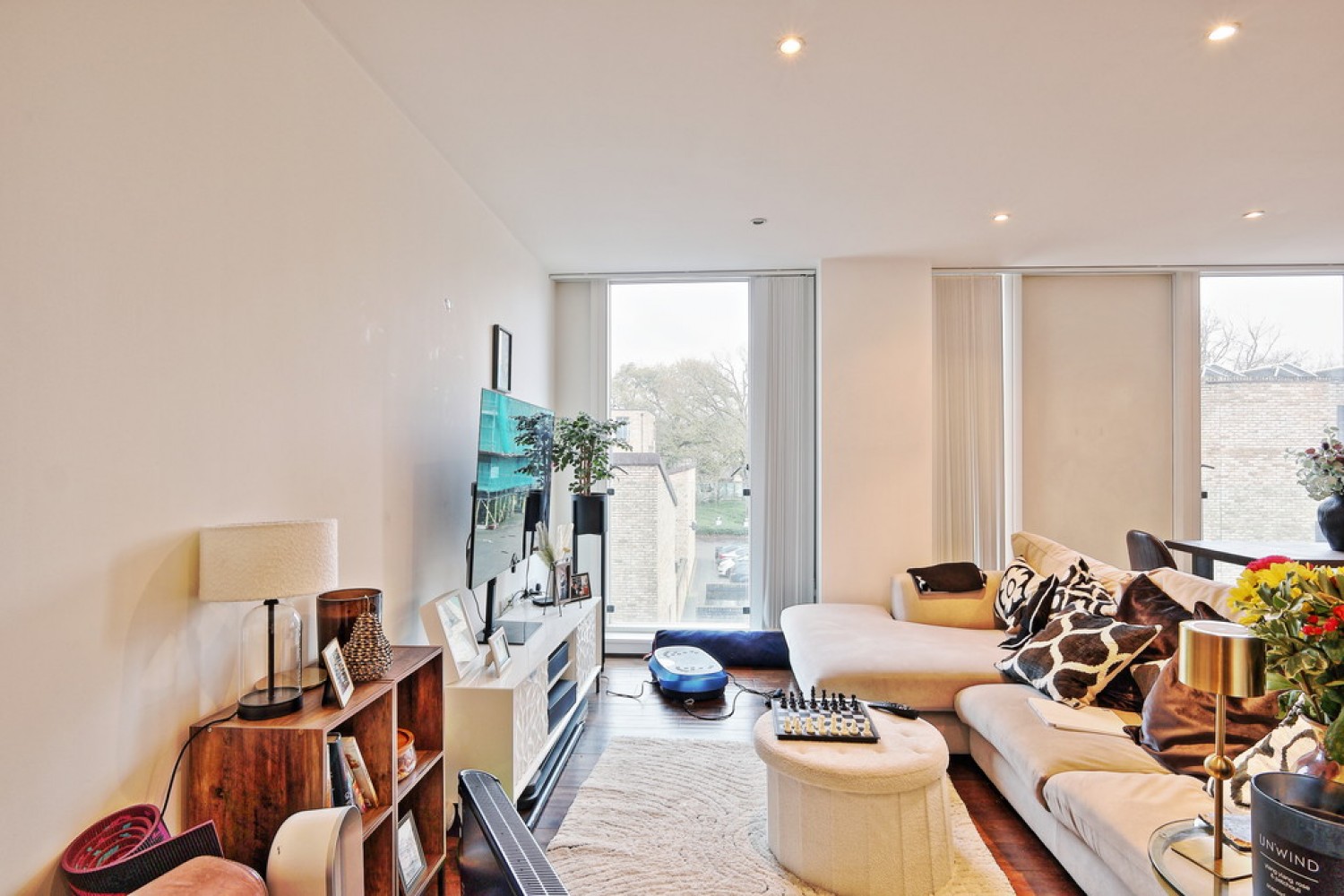 2 bedroom Flat in Copper Building, Kingfisher Way