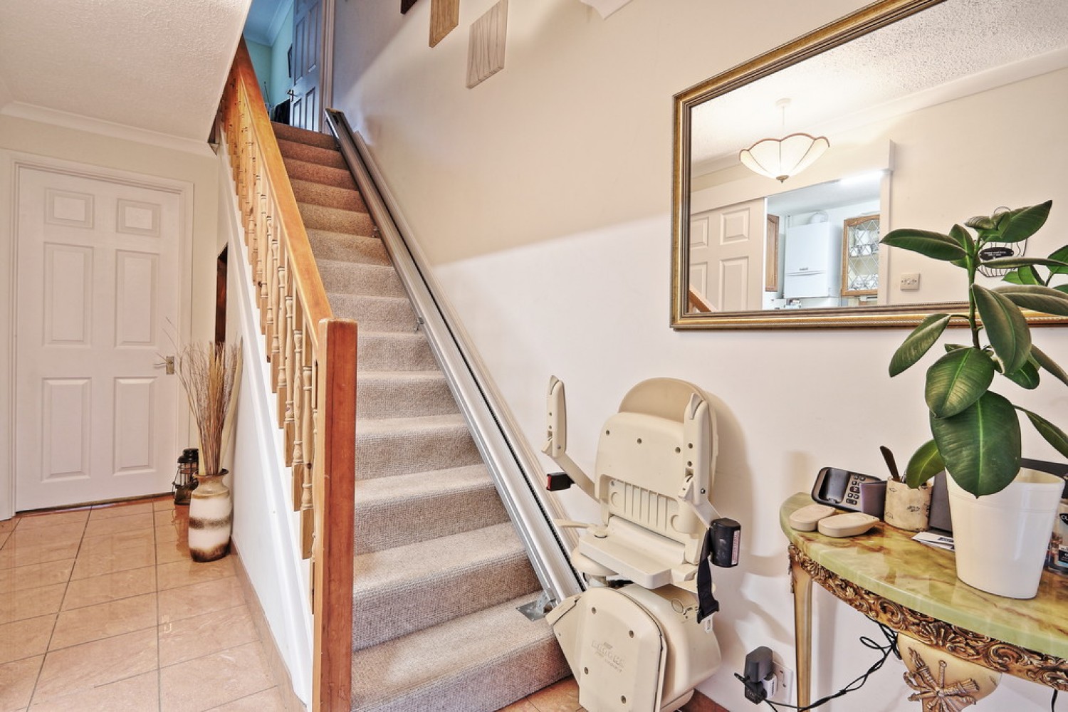 3 bedroom House for Sale Gainsborough Close