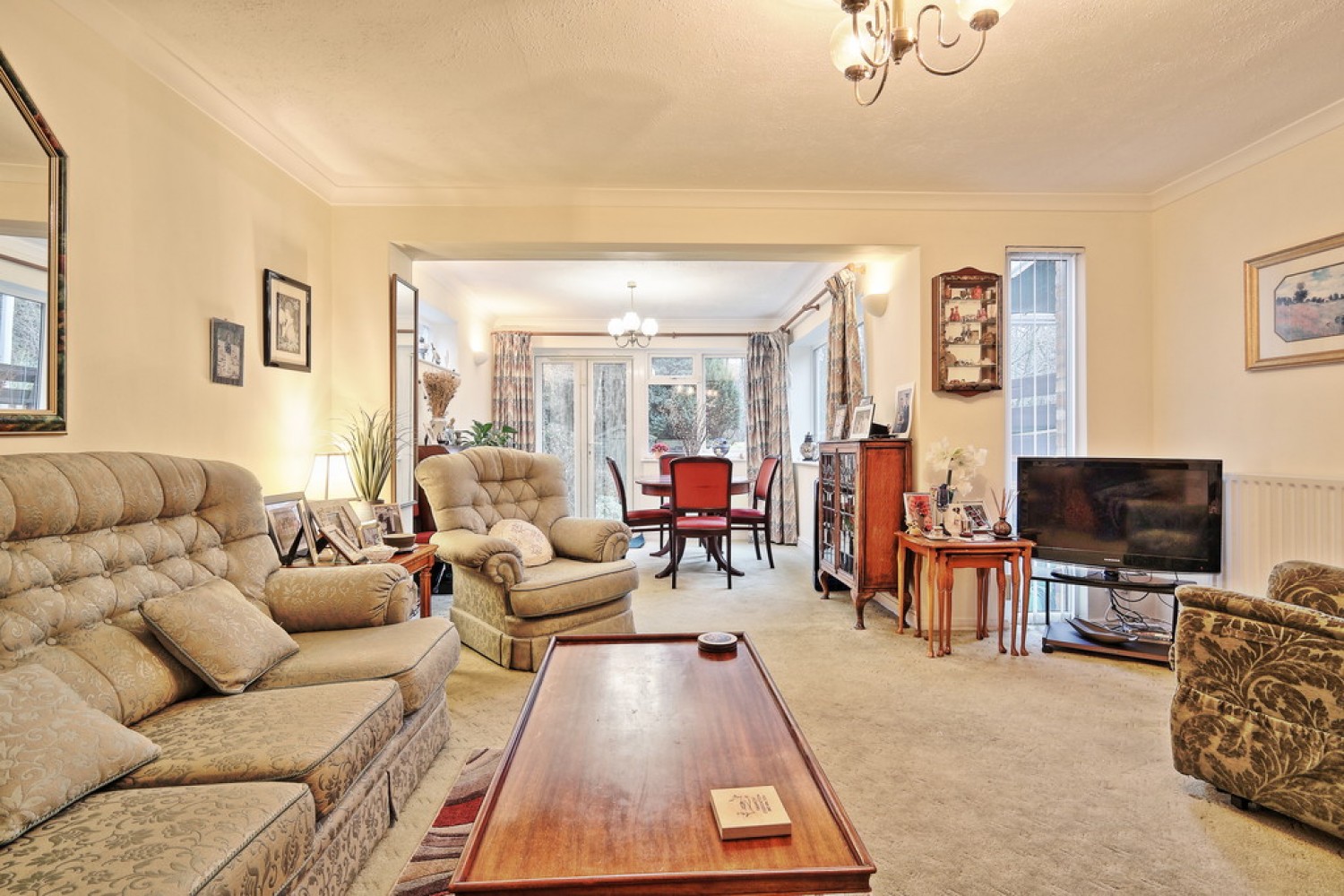 3 bedroom House for Sale Gainsborough Close