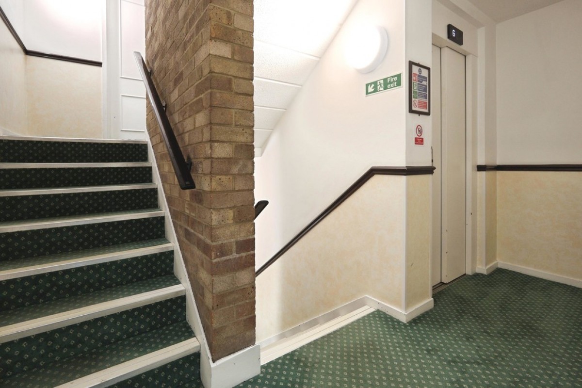 Manhattan Drive, Cambridge