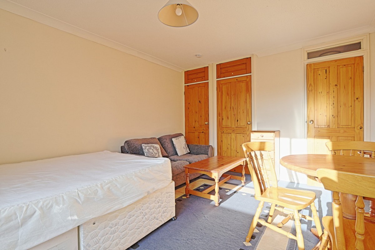 Manhattan Drive, Cambridge