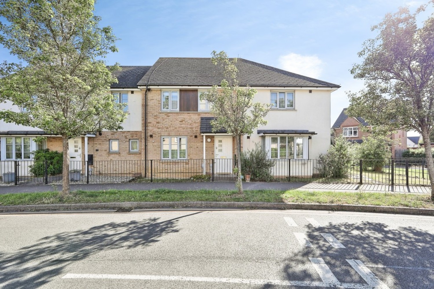 2 bedroom House for Sale Hogsden Leys, St Neots