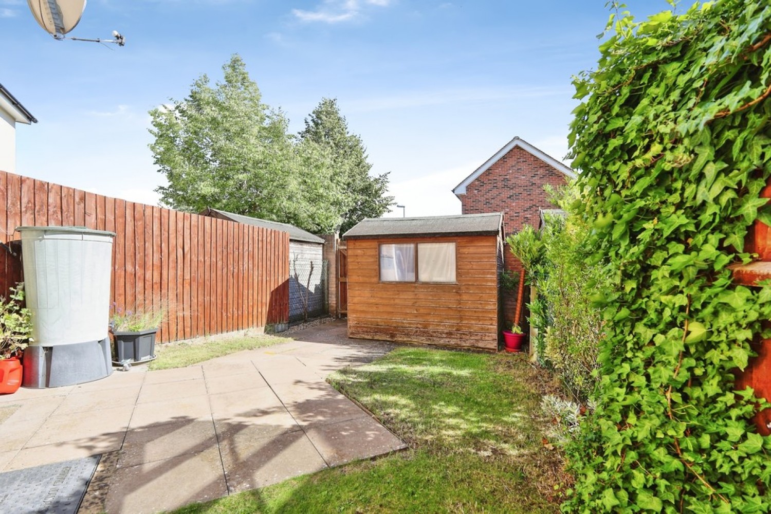 2 bedroom House for Sale Hogsden Leys, St Neots
