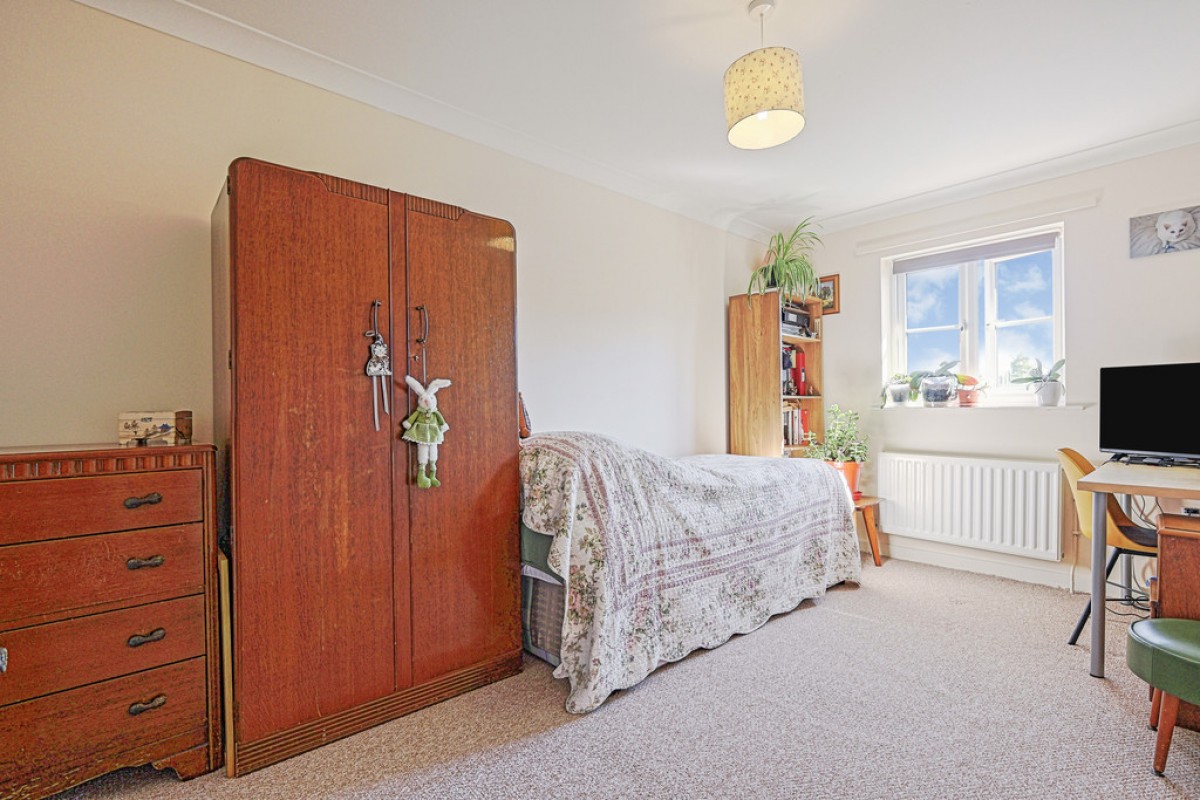 Hogsden Leys, St Neots