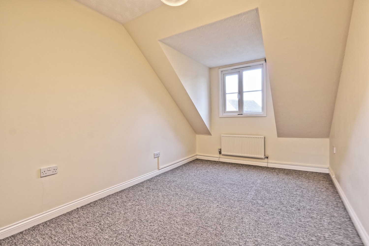 4 bedroom House for Sale Sycamore Close, Cambridge