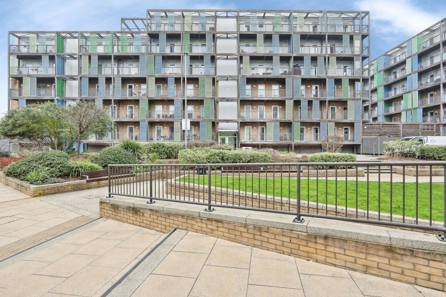 2 bedroom Flat for Sale Warren Close, Cambridge