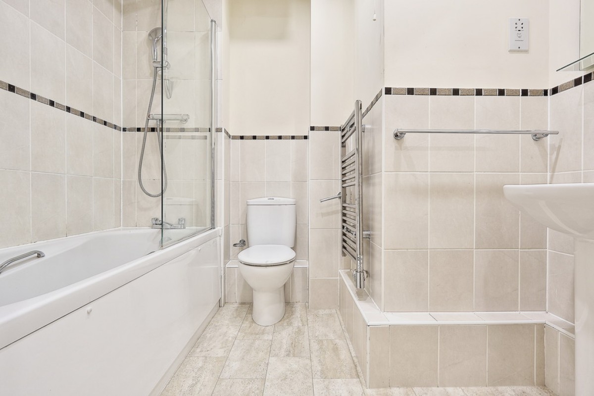 Warren Close, Cambridge