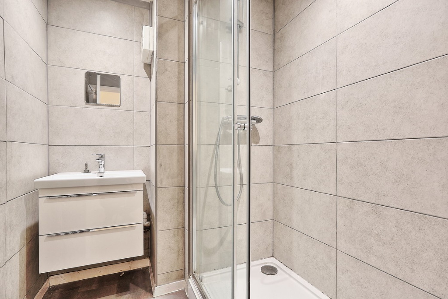 2 bedroom Flat for Sale Nicholson Way, Cambridge