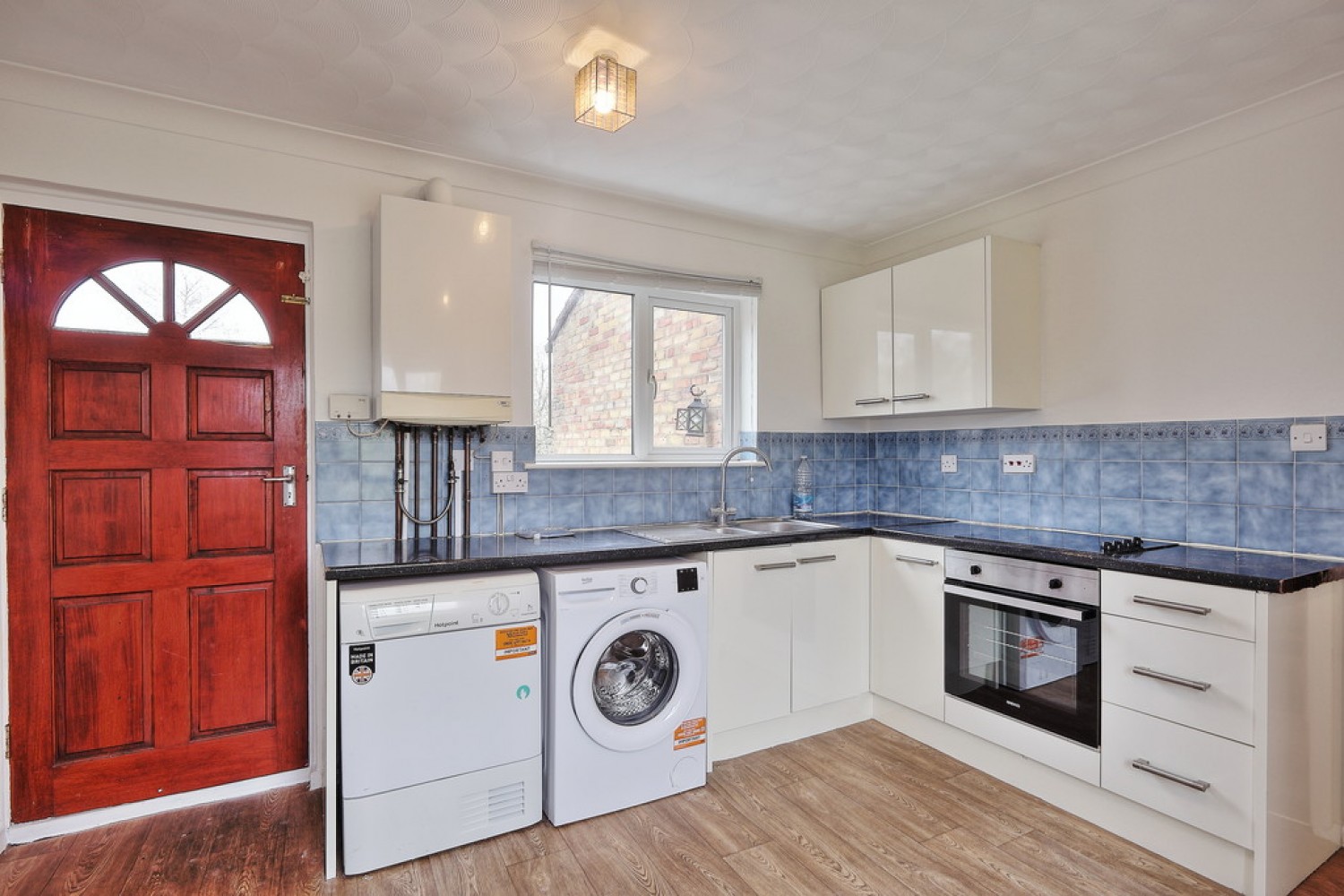 2 bedroom Flat for Sale Nicholson Way, Cambridge