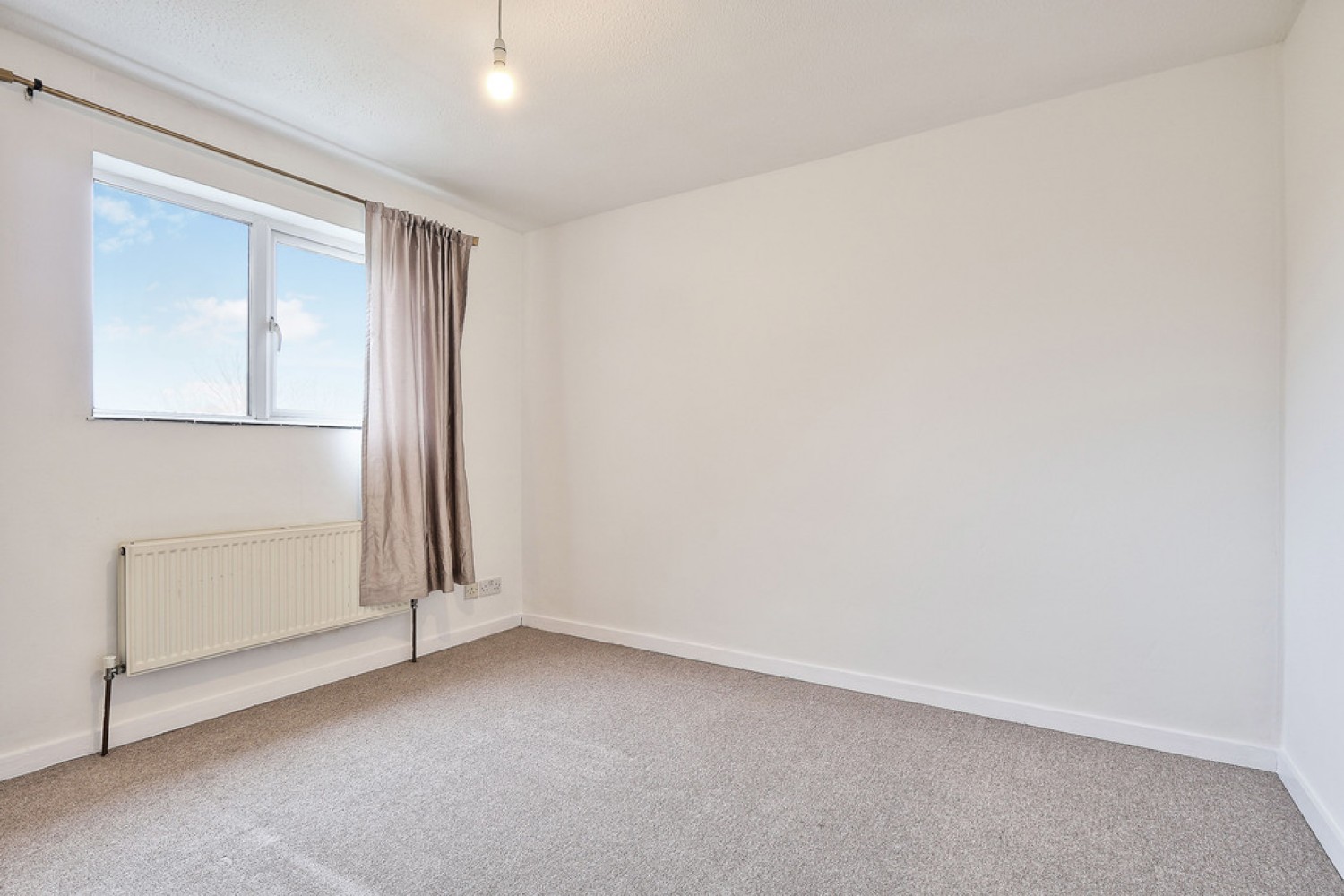 2 bedroom Flat for Sale Nicholson Way, Cambridge