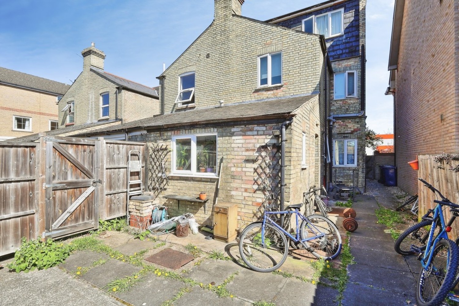 7 bedroom House for Sale Elizabeth Way, Cambridge