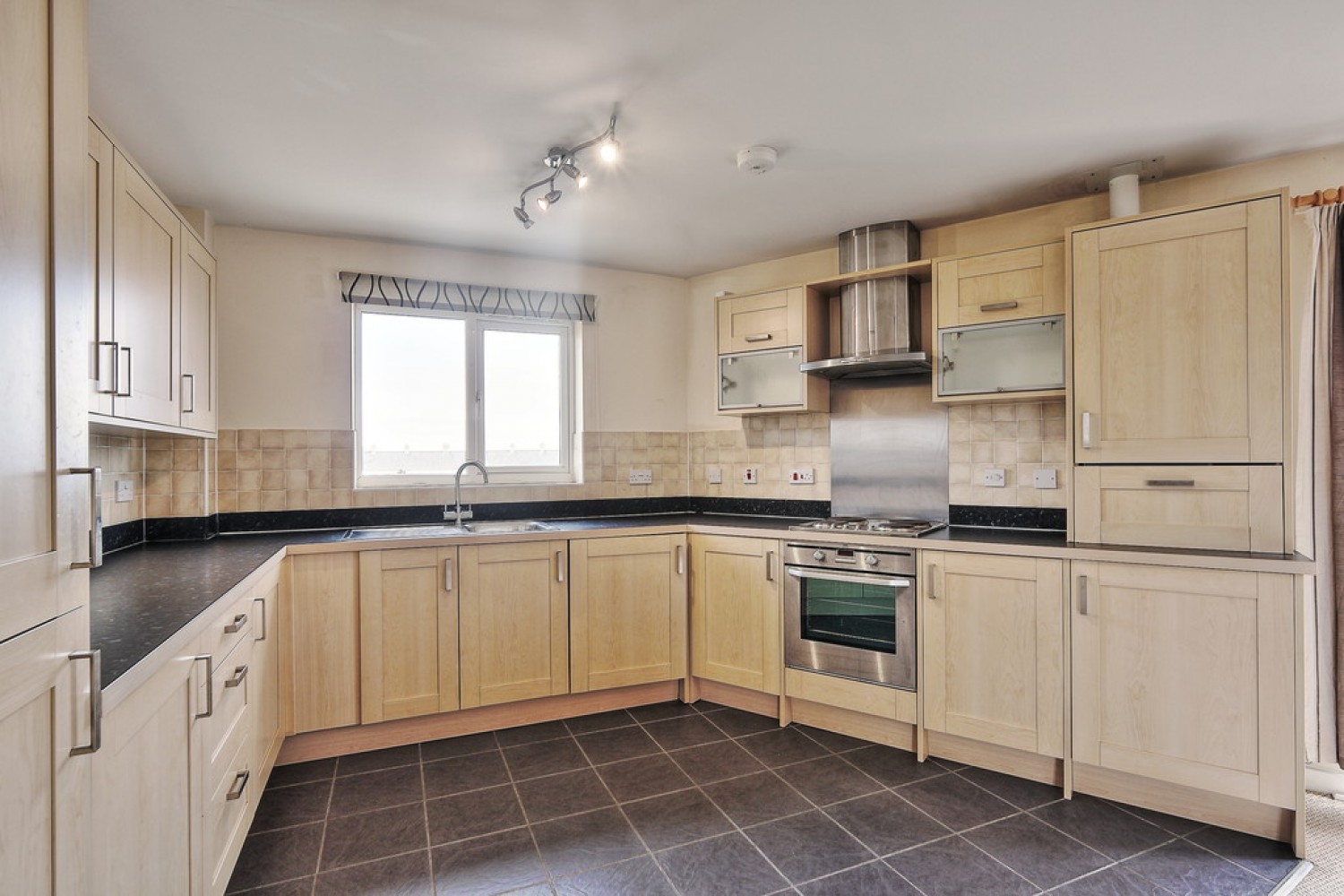 2 bedroom Flat for Sale Chariot Way, Cambridge