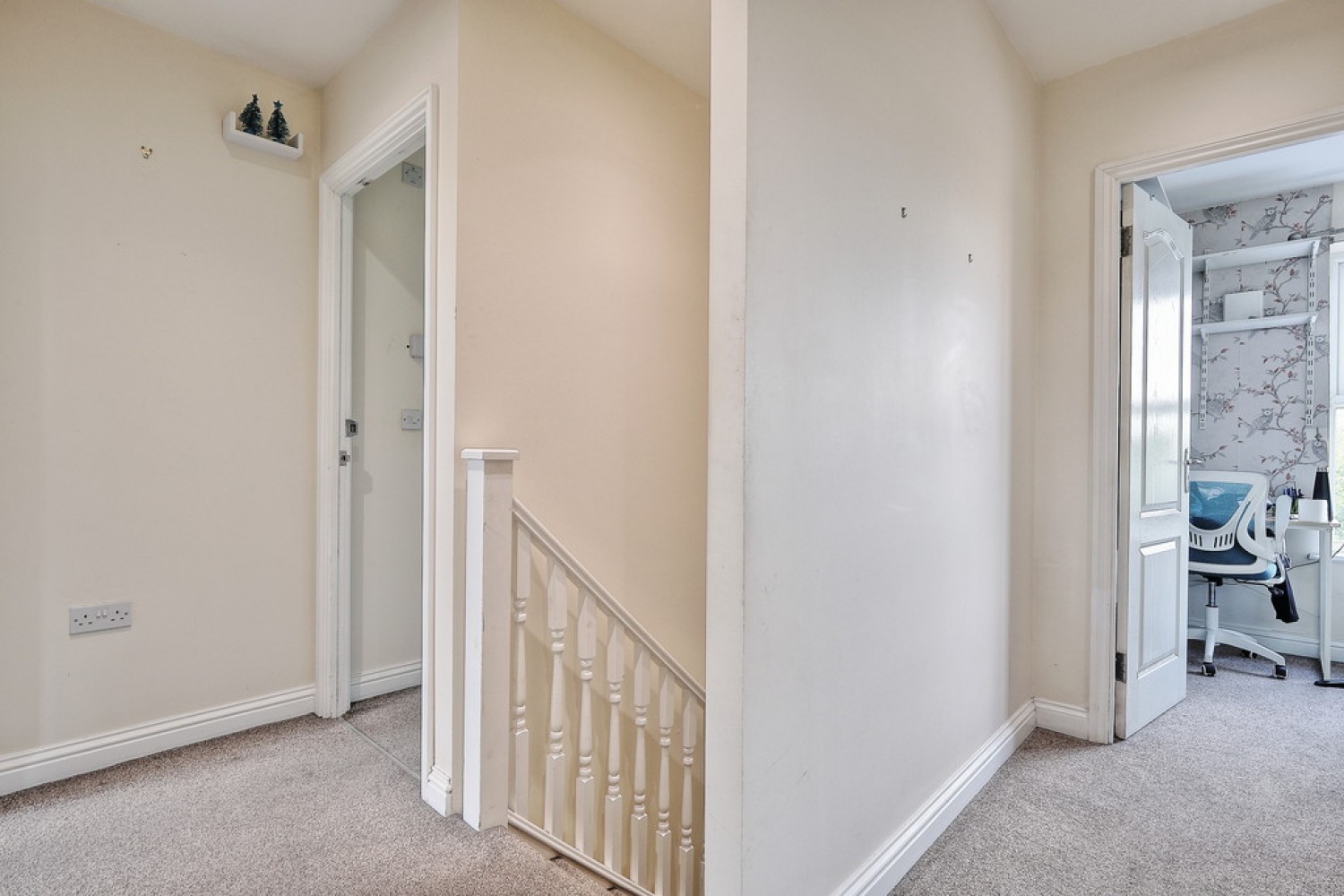 4 bedroom House for Sale Cranesbill Close, Cambridge