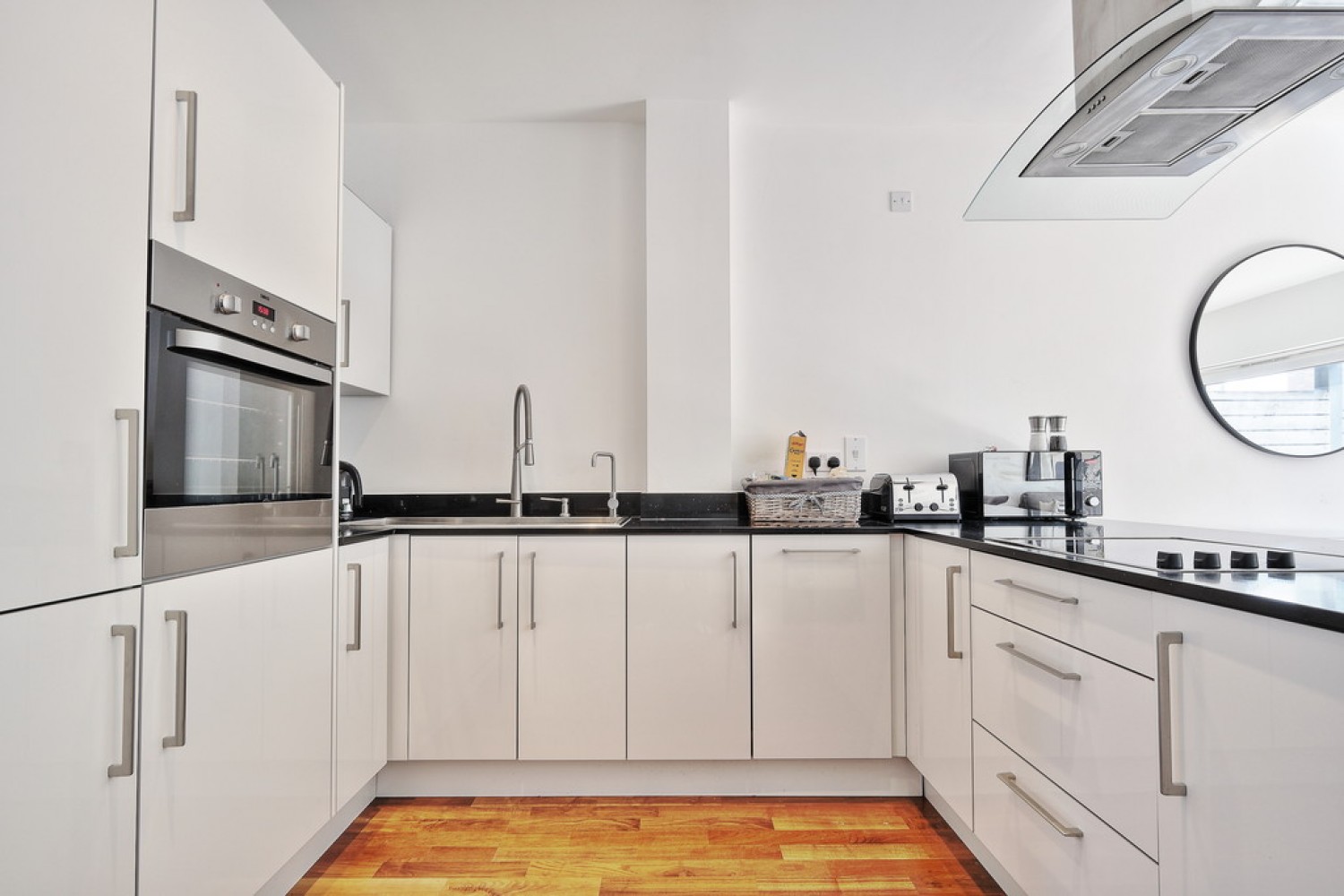 2 bedroom Flat for Sale Flamsteed Close