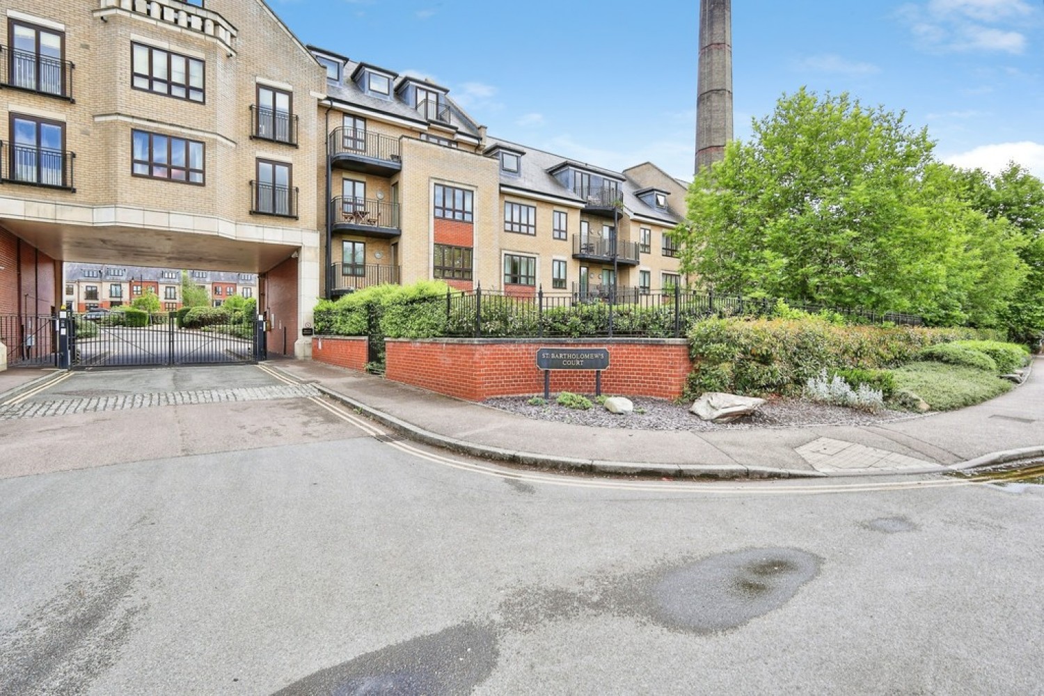 2 bedroom Flat for Letting St Bartholomews Court, Cambridge