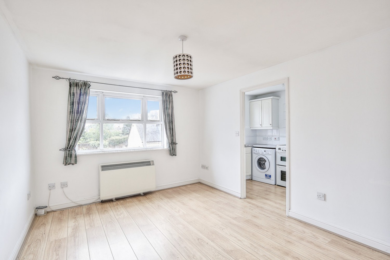 1 bedroom Flat for Sale Winstanley Court, Cambridge