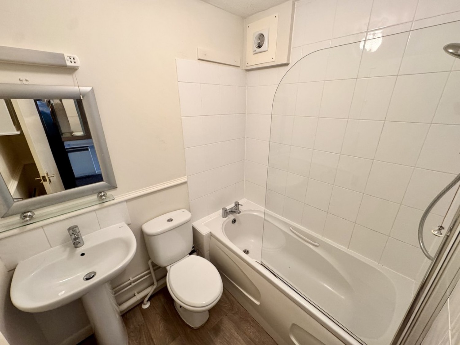 Springside Court, Josephs Road