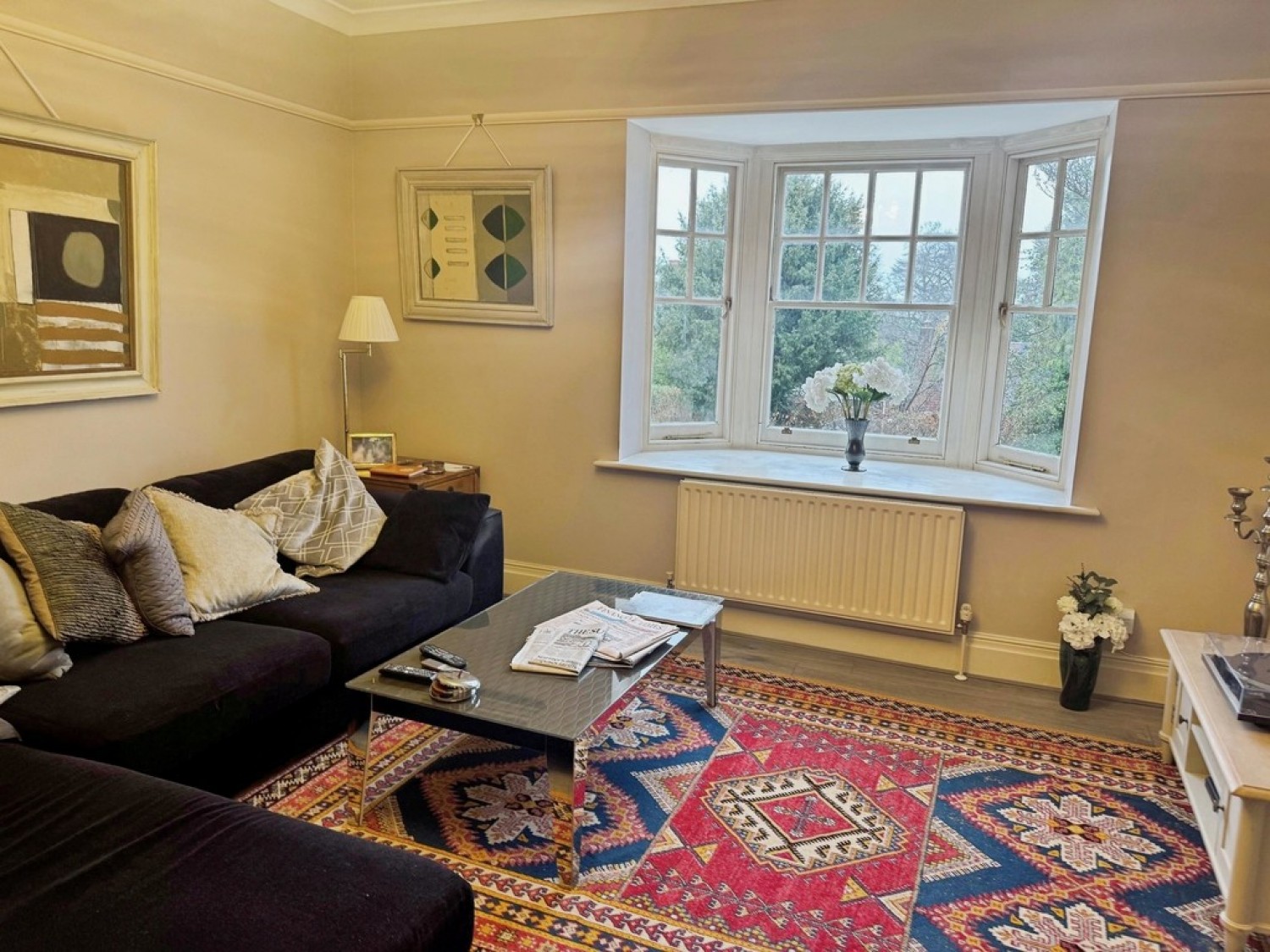 2 bedroom Flat in 3 Firfield