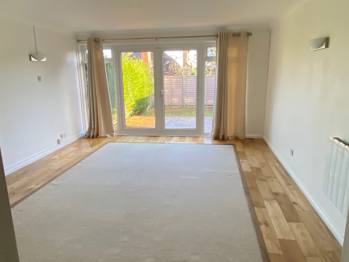 Hillside Court, Harvey Road