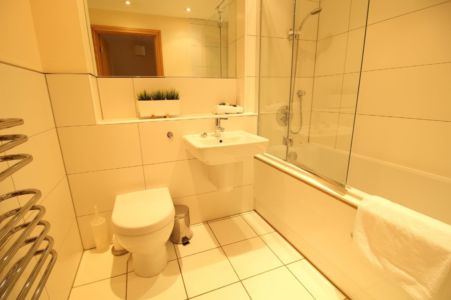 1 bedroom Flat for Letting Printing House Square, The Bars