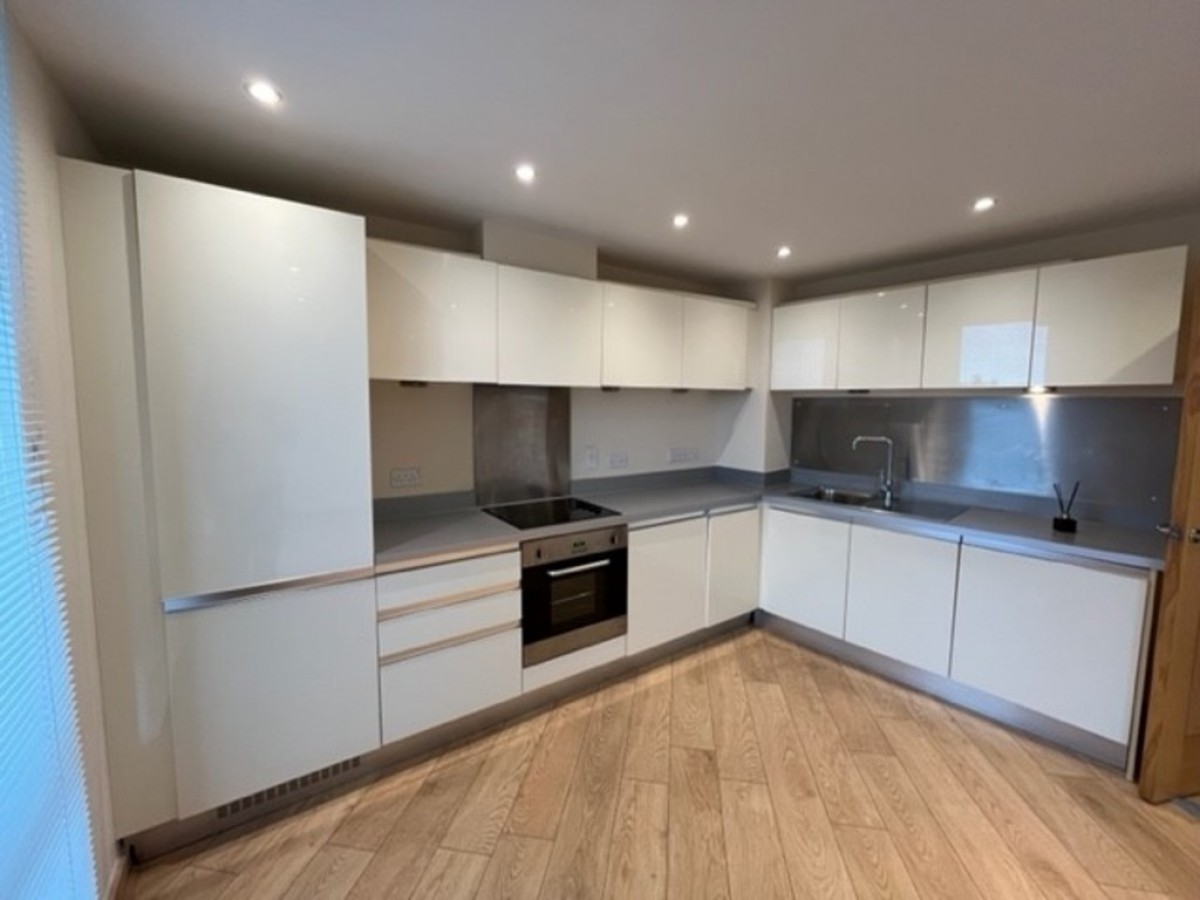 Printing House Square, The Bars