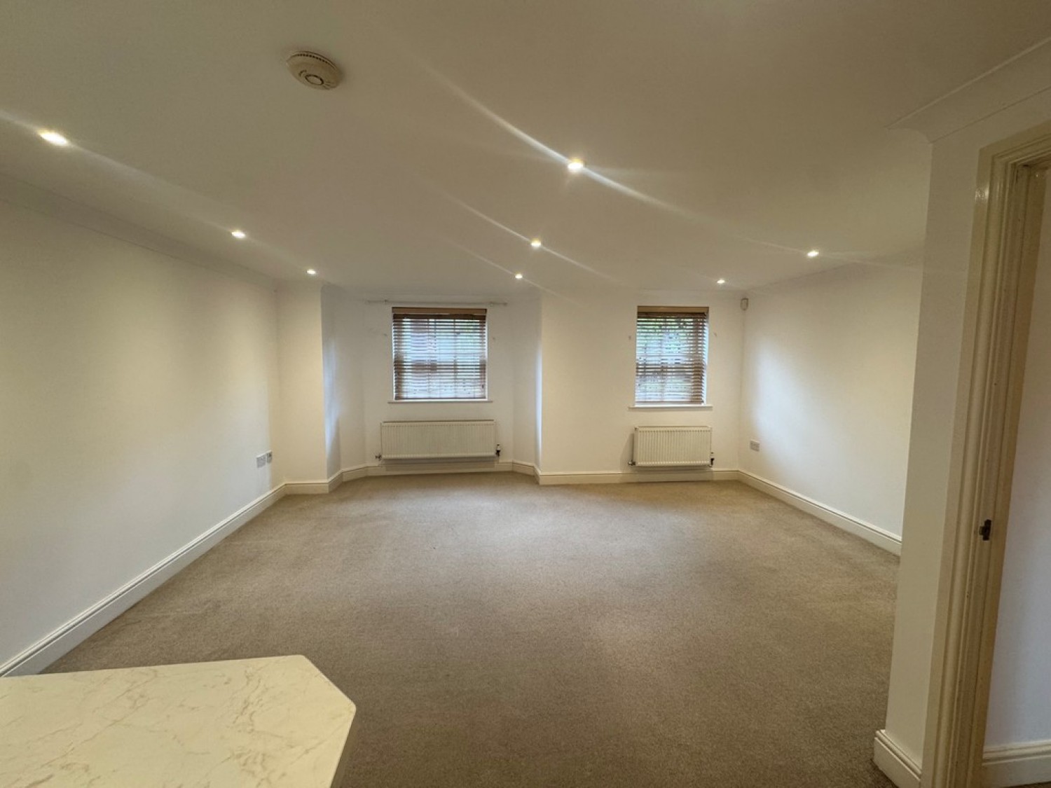 3 bedroom Flat for Letting Sandfield Court, The Bars