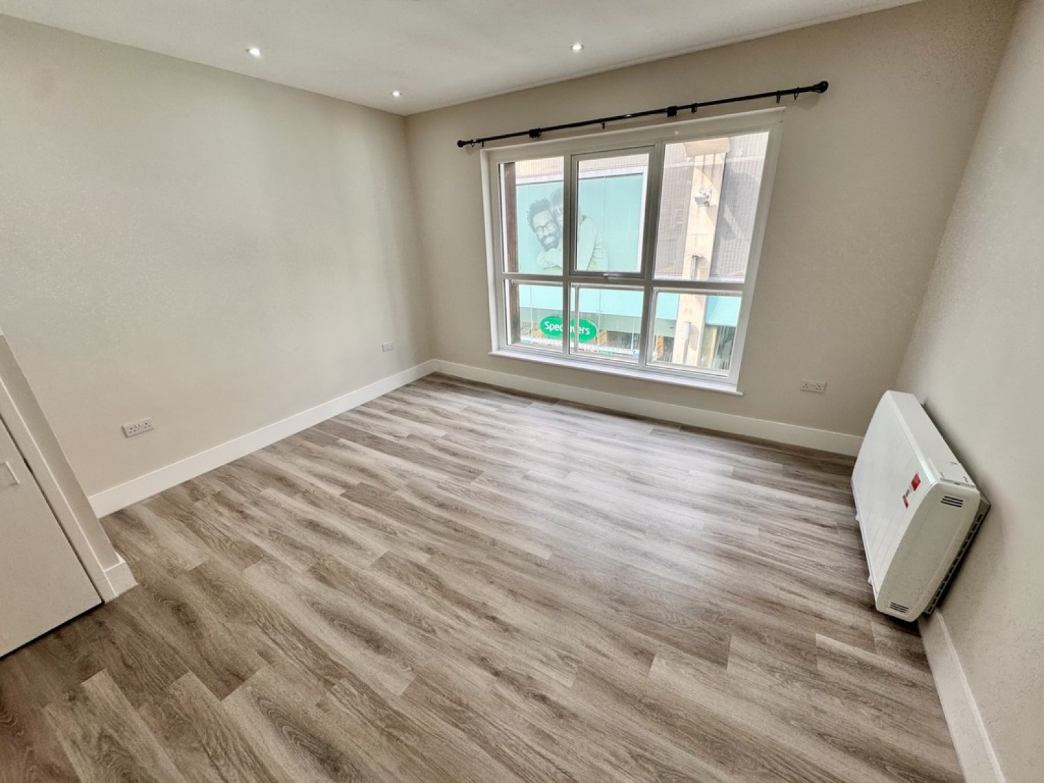 Phoenix Court, Guildford