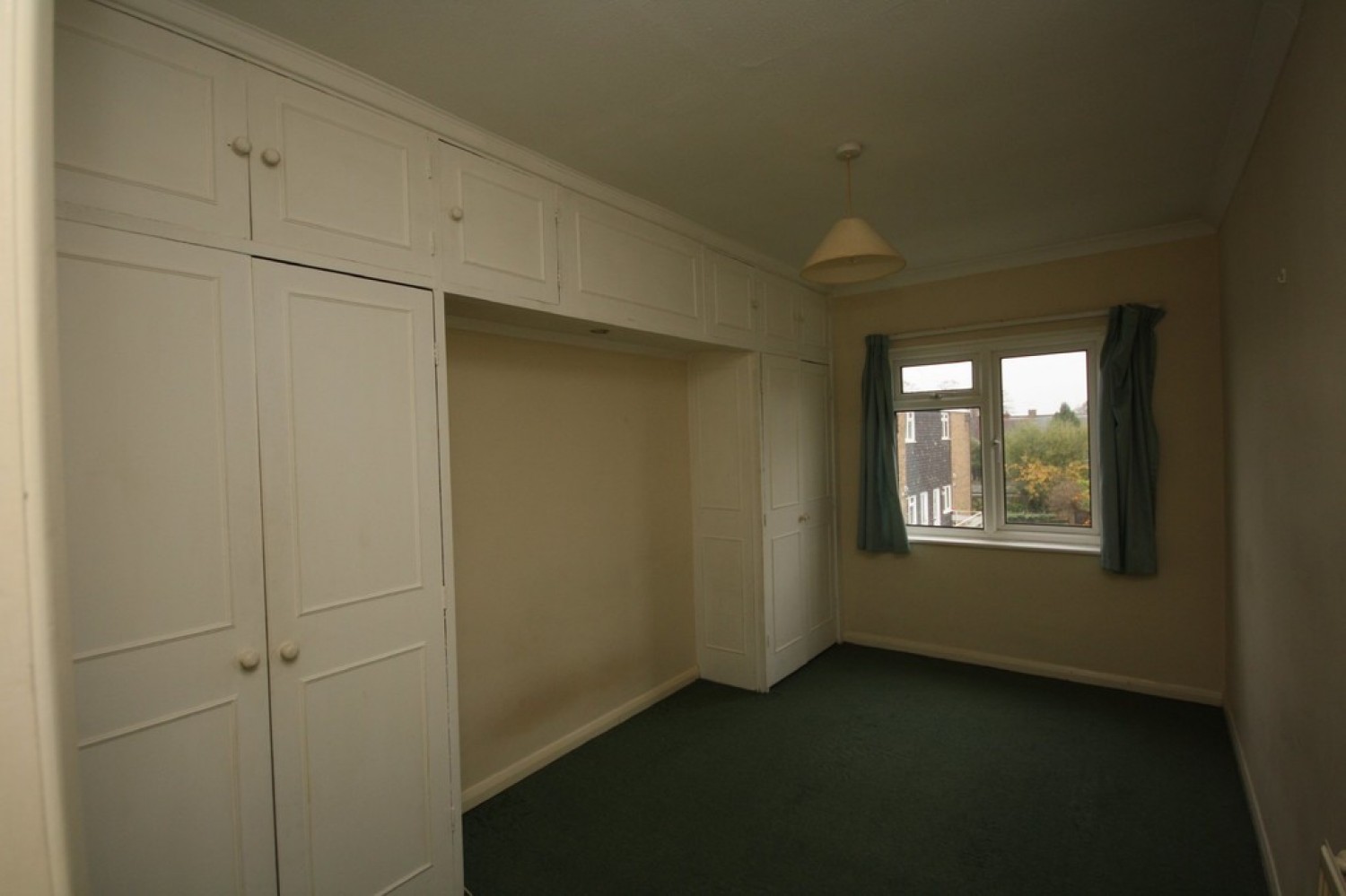 2 bedroom Flat for Letting Drummond Road, Guildford