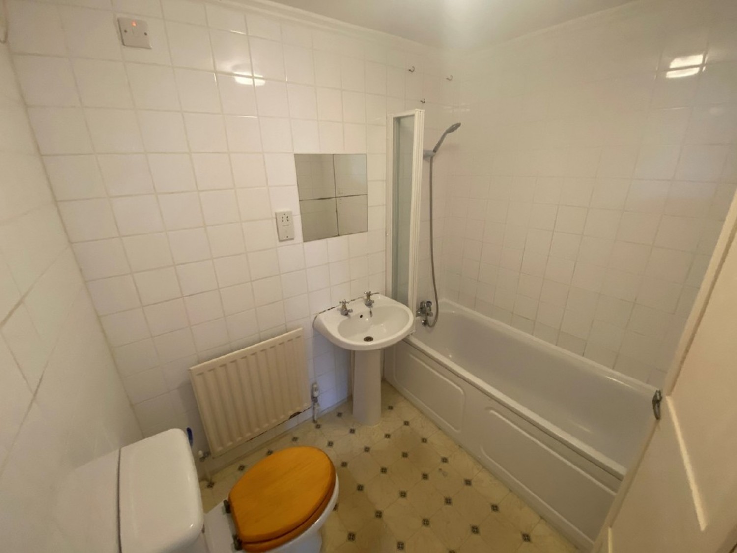 0 bedroom Flat for Letting Ockford Road, Godalming