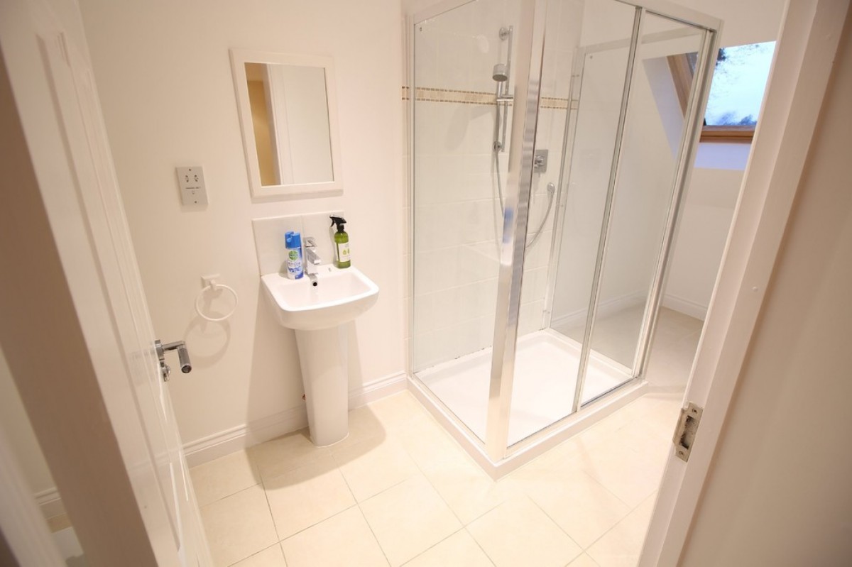 Caxton Court, Haslemere