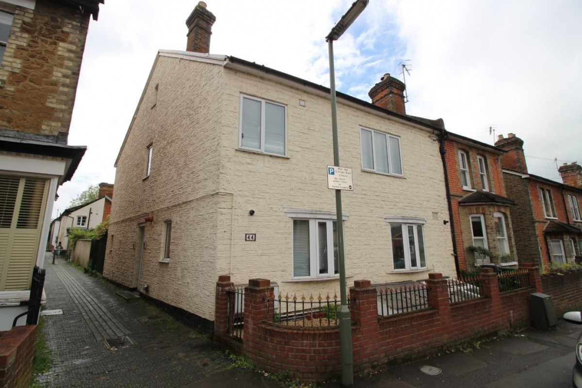 Artillery Road, Guildford