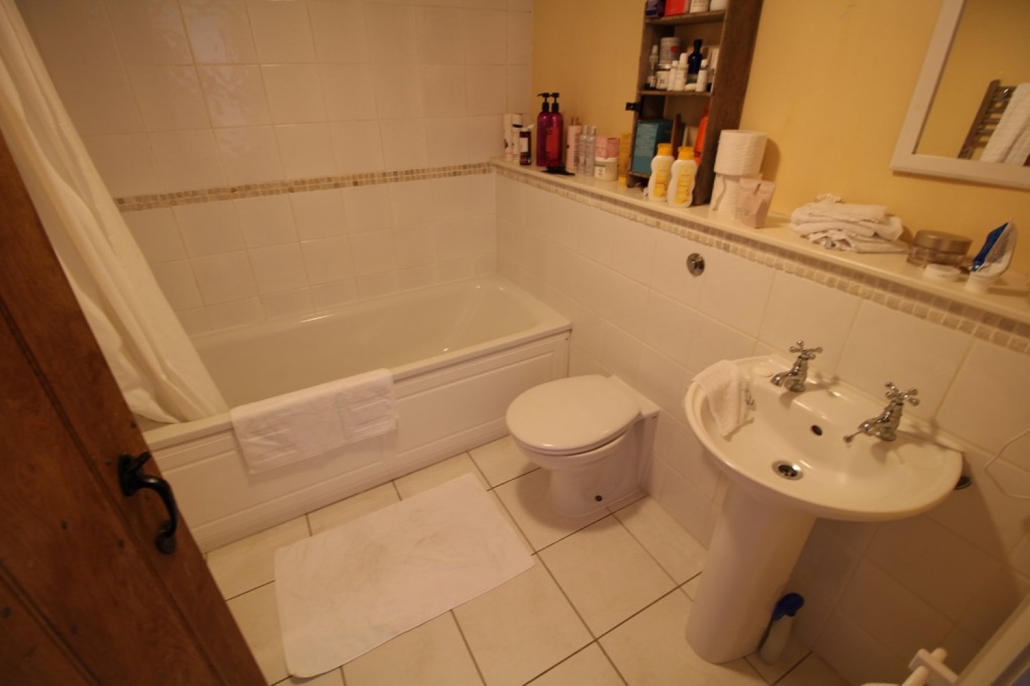 2 bedroom House for Letting Lower Street, Haslemere