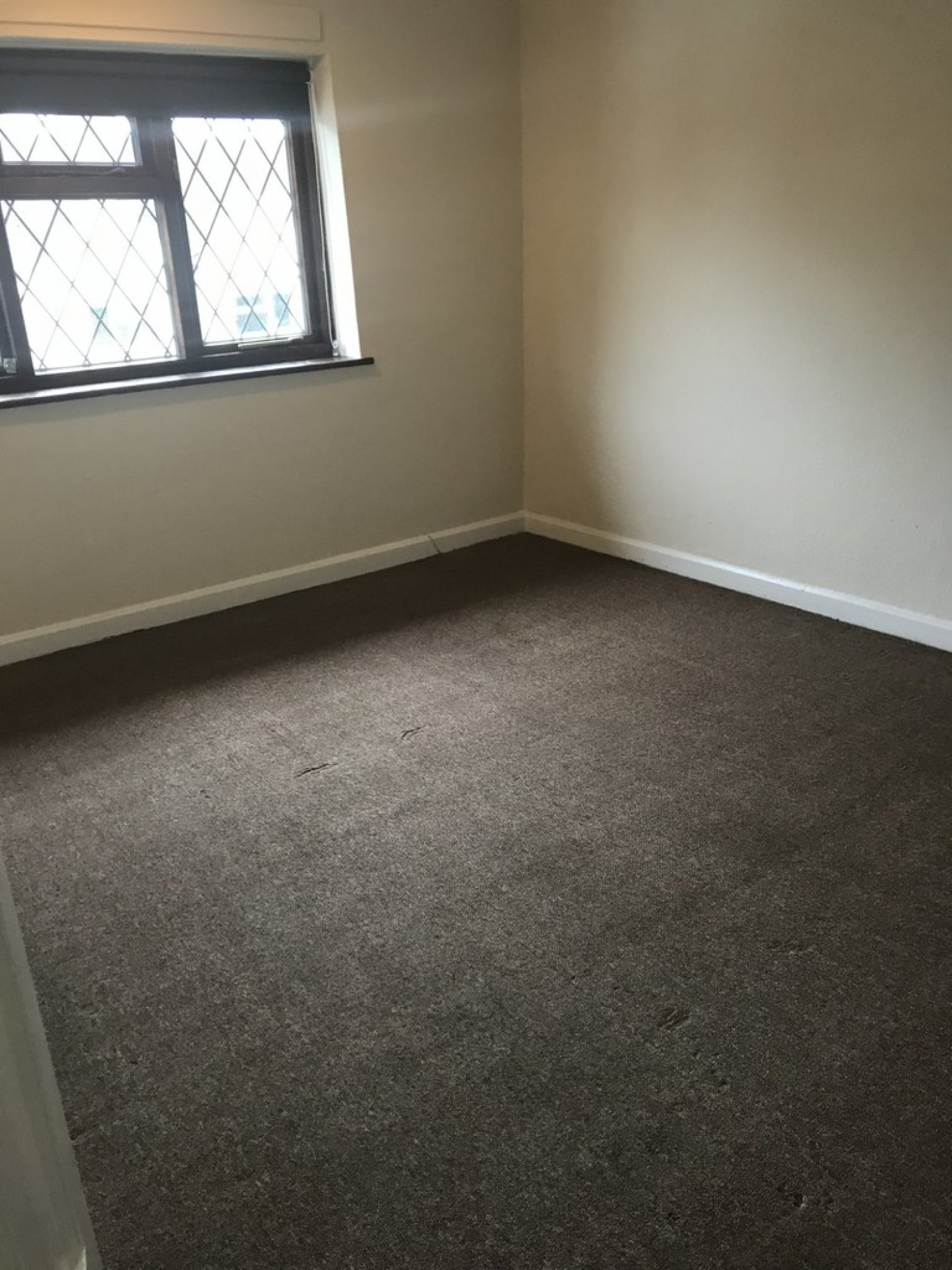 3 bedroom House for Letting Woodside Road