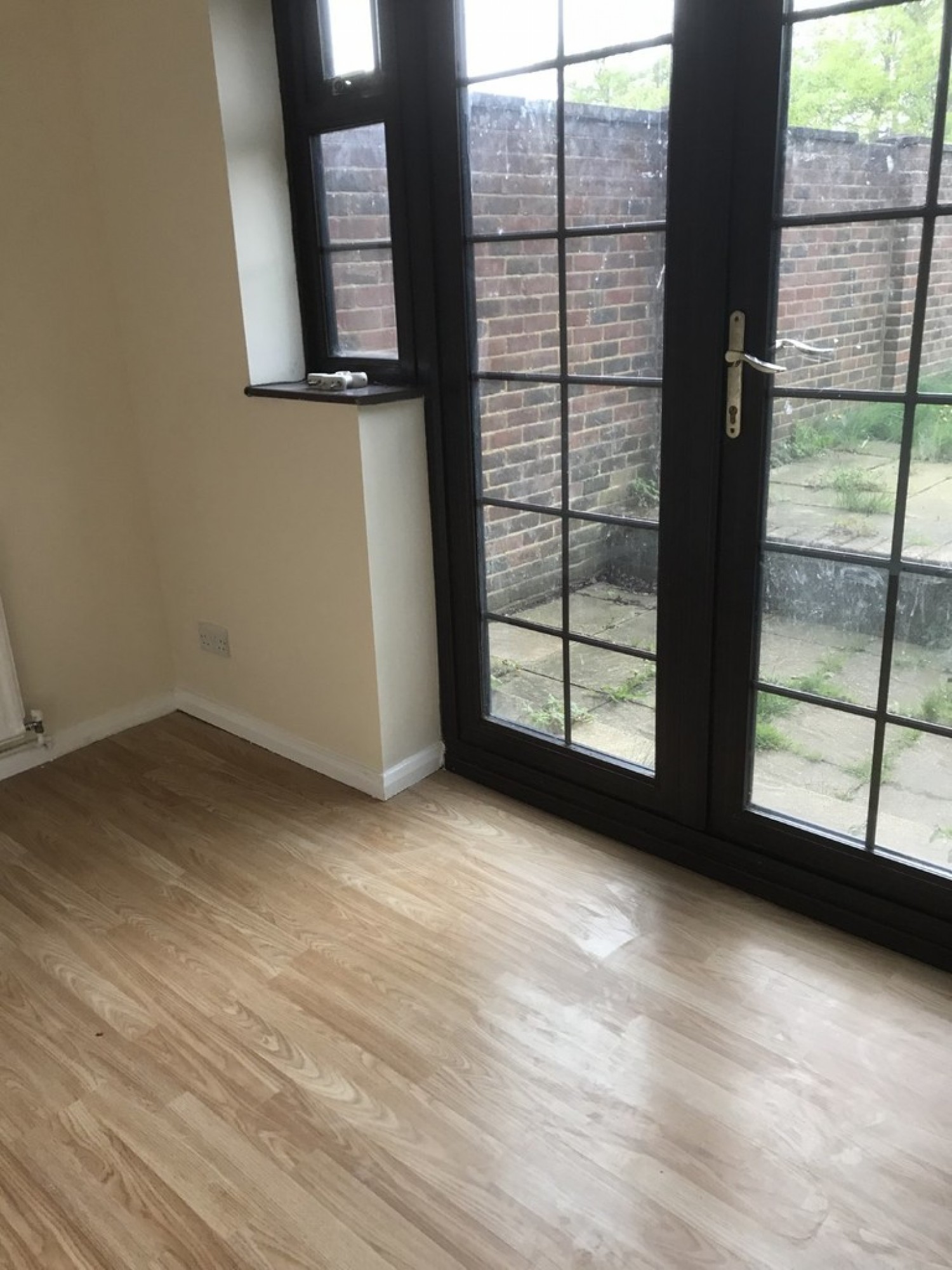 3 bedroom House for Letting Woodside Road