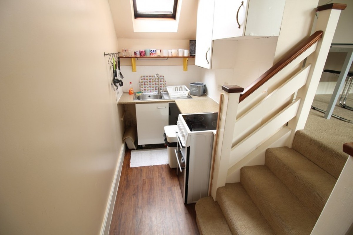 London Road, Guildford