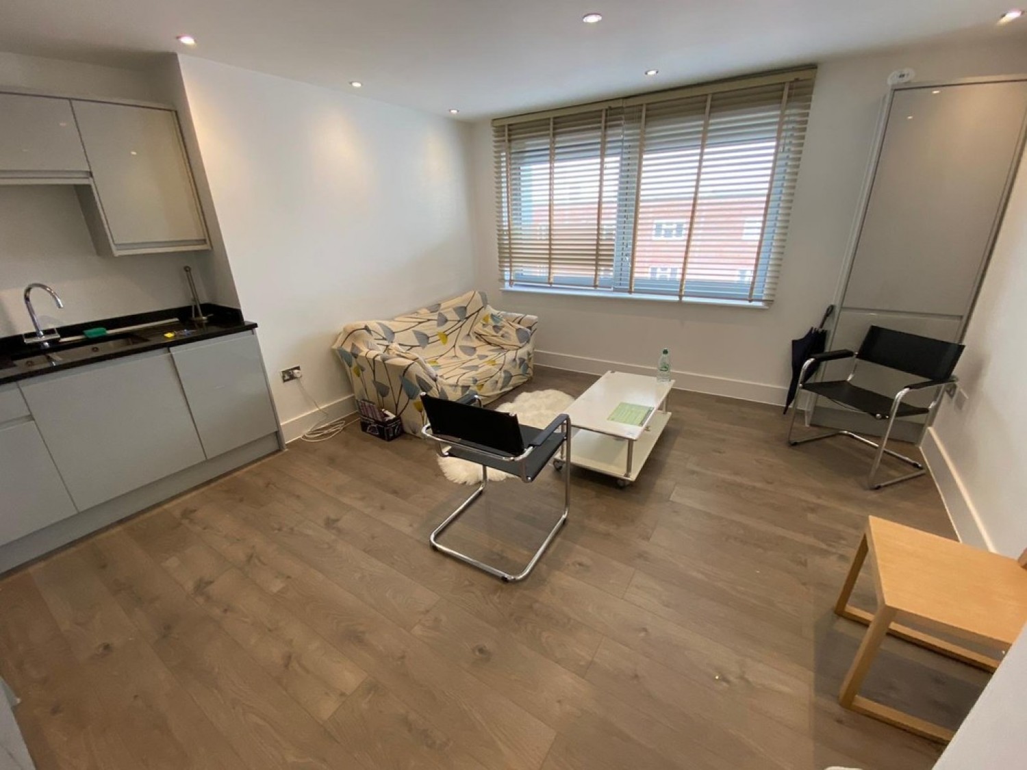 1 bedroom Flat for Letting Bedford Road, Guildford