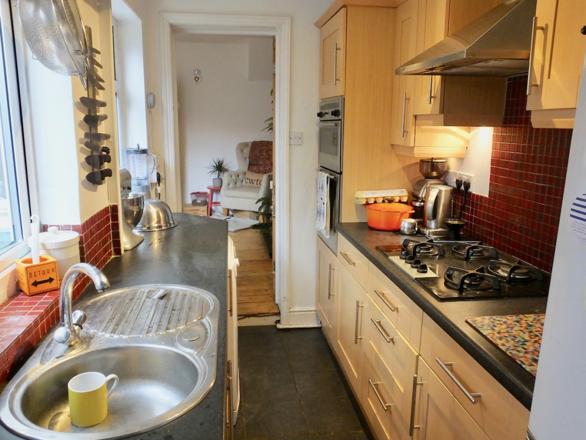 George Road, Guildford