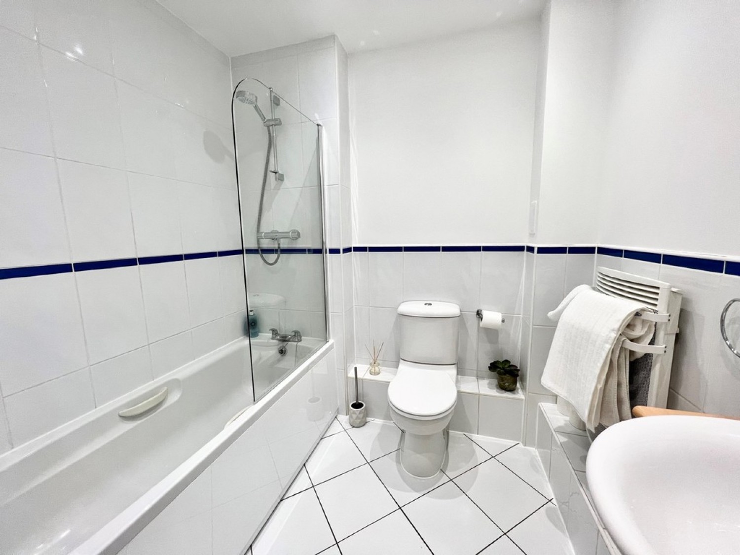 1 bedroom Flat for Letting Centrium