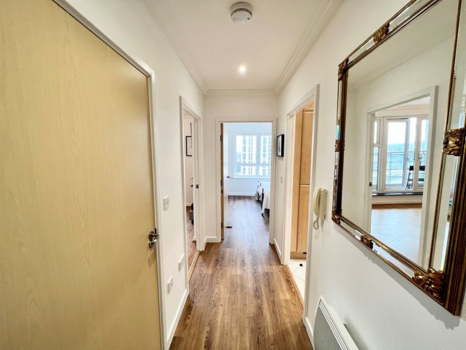 1 bedroom Flat for Letting Centrium