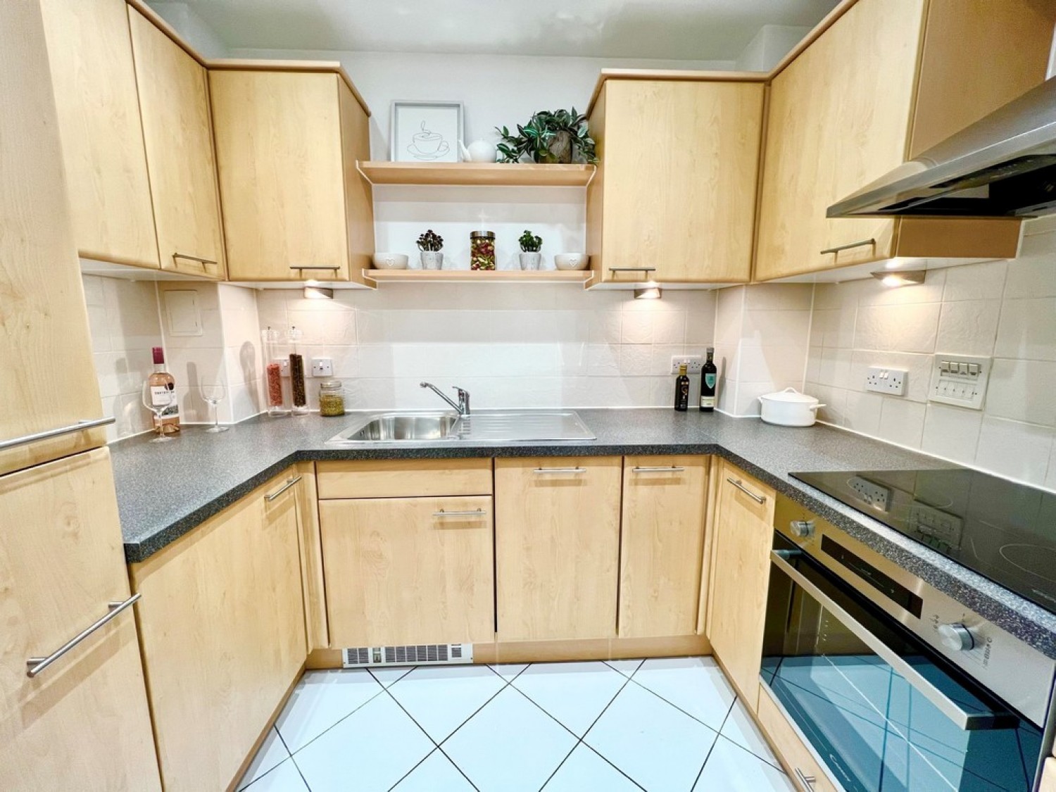 1 bedroom Flat for Letting Centrium