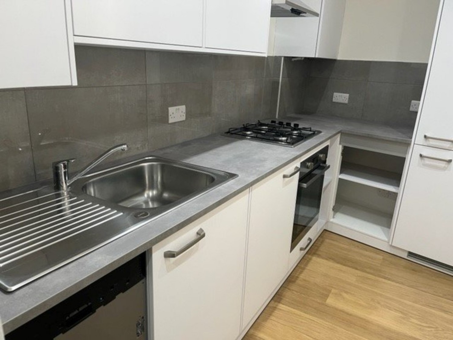 1 bedroom Flat for Letting Sydenham Road, Guildford, Surrey