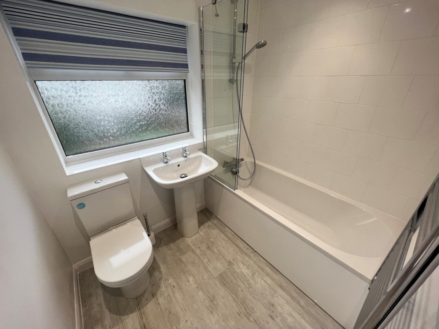 3 bedroom House for Letting Portsmouth Road, Guildford, Surrey