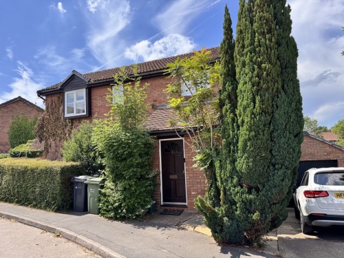 Jasons Drive, Guildford, Surrey