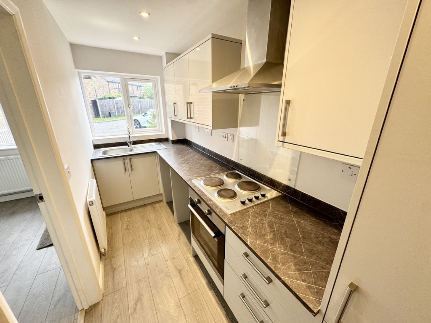 1 bedroom House for Letting Merrow Park, Guildford, Surrey