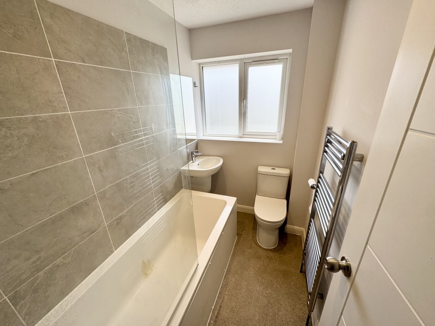 1 bedroom House for Letting Merrow Park, Guildford, Surrey