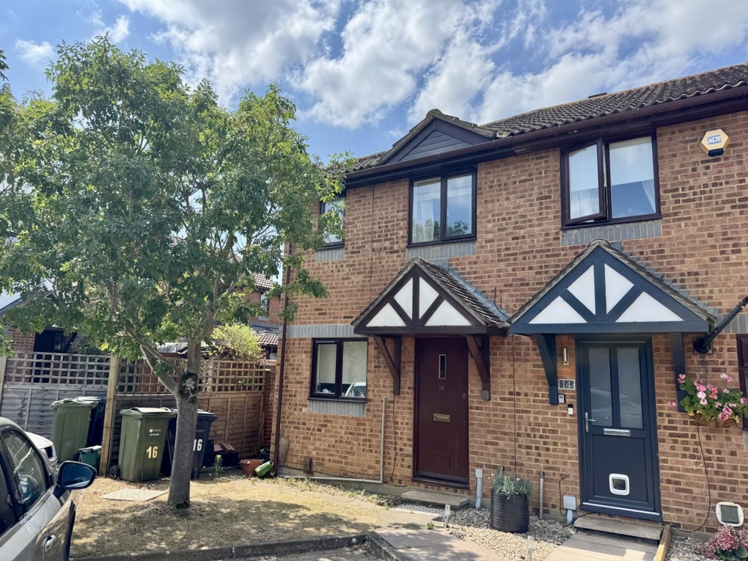 2 bedroom House for Letting Bowers Close