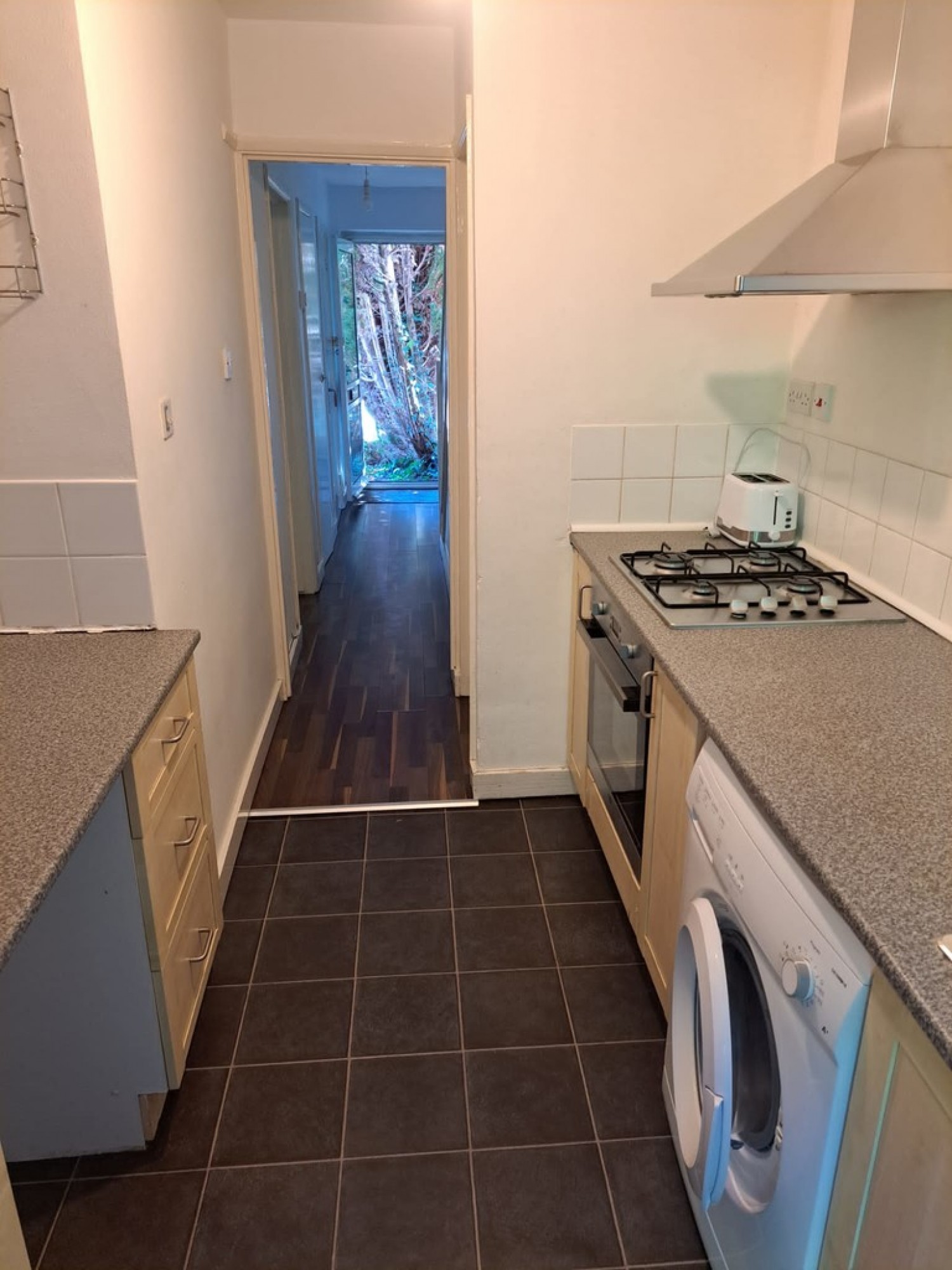 4 bedroom House for Letting Guildford Park Avenue, Guildford, Surrey