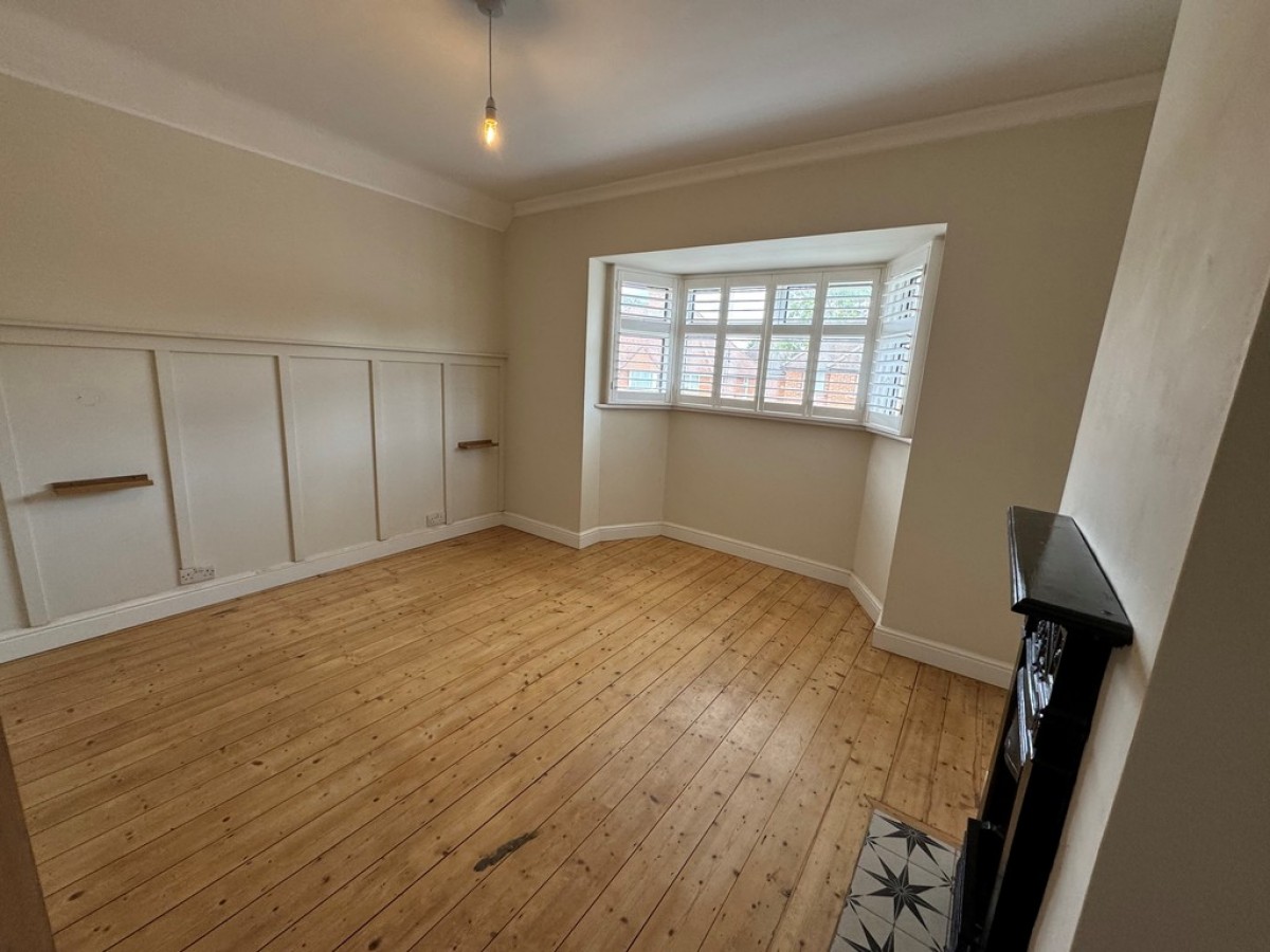 Cherry Tree Avenue, Guildford, Surrey
